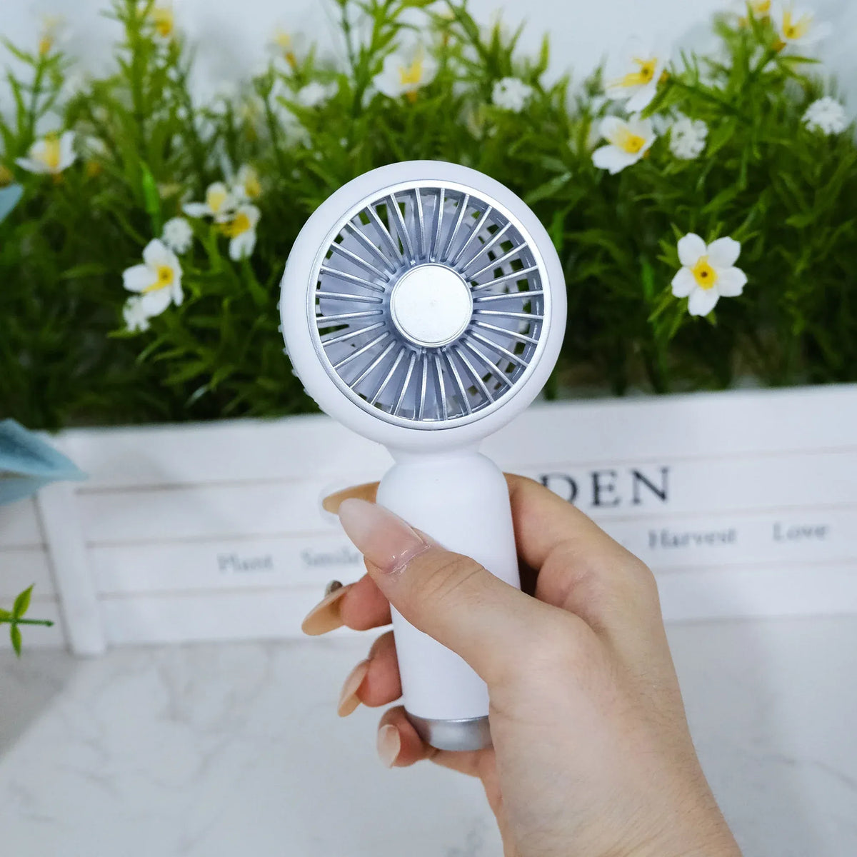 PORTABLE FAN
